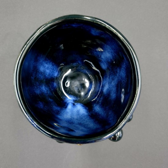 Skulptūrinis akmens masės puodelis  "Royal Blue "